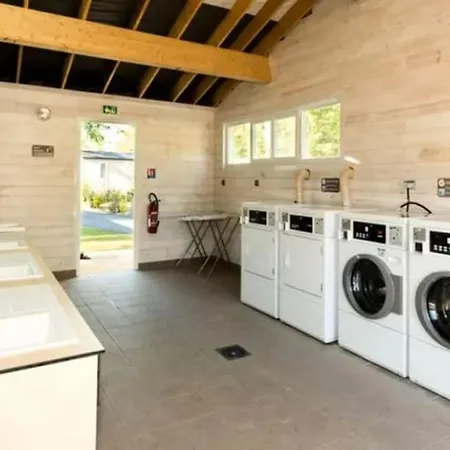 Mobil-home Cosy Avec Terrasse A - Api-1-52-317 Camping Royan