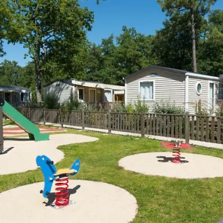 Parque de Campismo Mobil Cosy Avec Terrasse à - Api-1-52-317 *